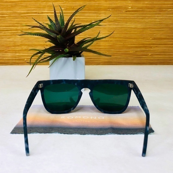KOMONO Bennet Indigo Demi Sunglasses ? (NEW) blue mirror main image 9